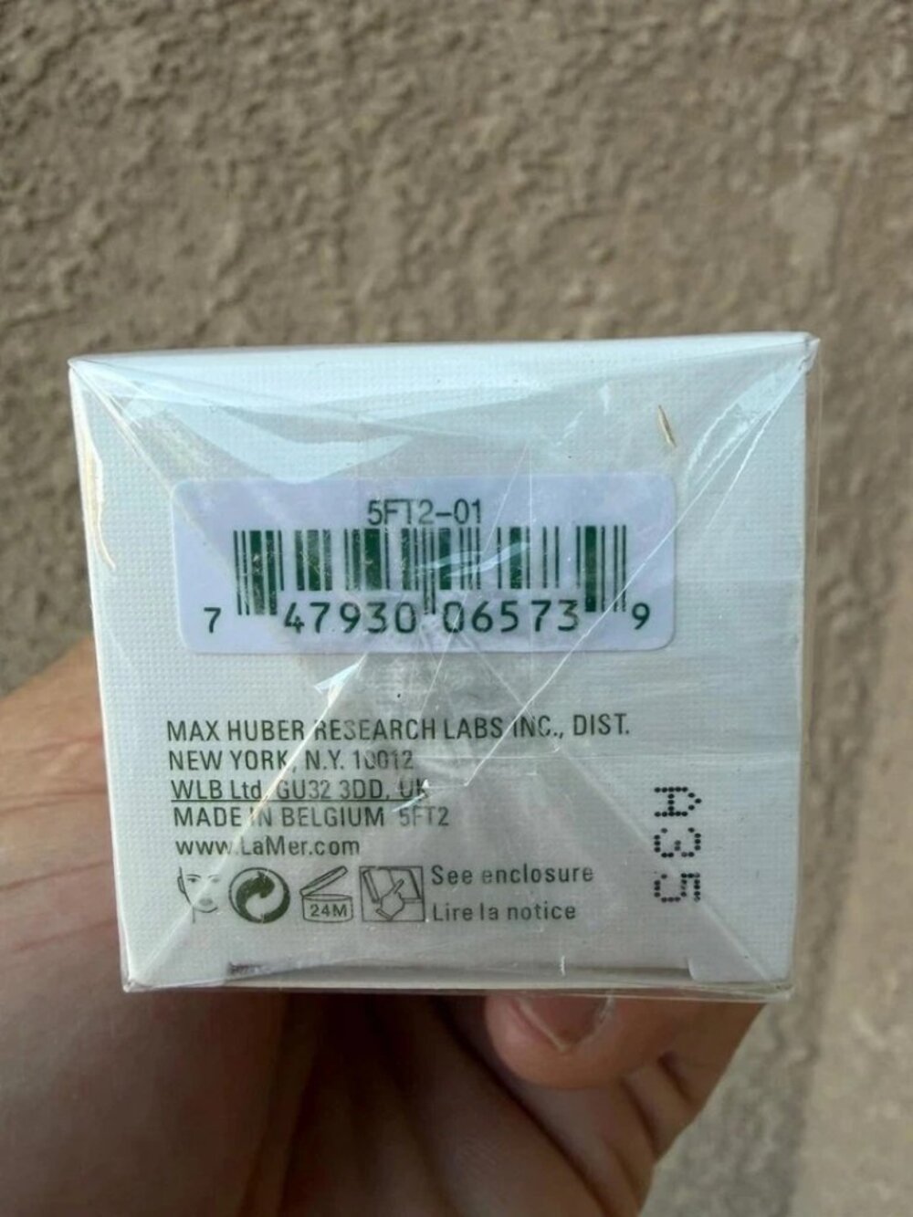 La Mer The Soft Fluid Long Wear Foundation SPF 20 – 1 oz / 30 ml IVORY 01 NiB - Picture 2 of 5